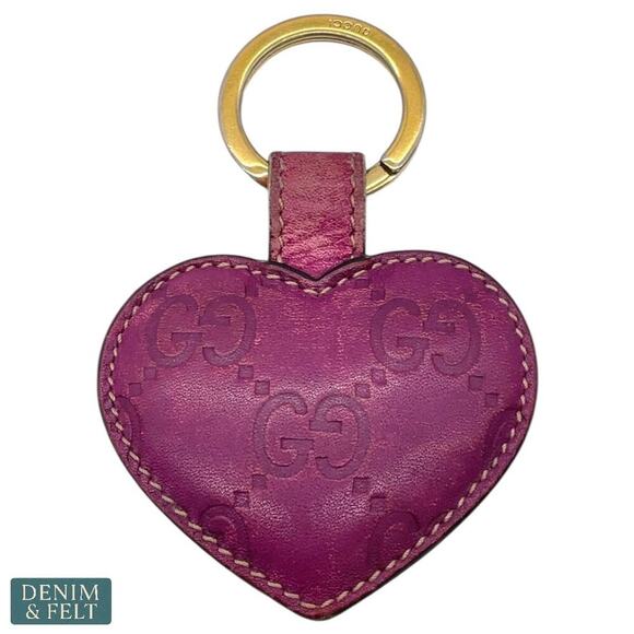 Gucci Monogram Leather Heart Key Ring in Magenta Pink with Gold Hardware - Picture 2 of 12